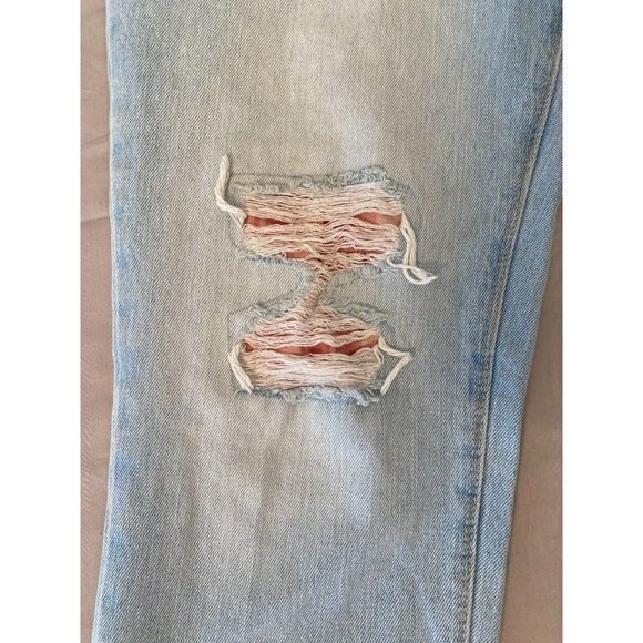Women's NoBo No Boundaries Distressed Light Denim Jeans Size 11 - Picture 11 of 12